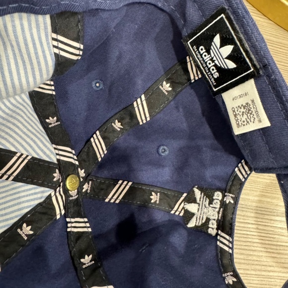 Adidas Hat - Picture 2 of 3